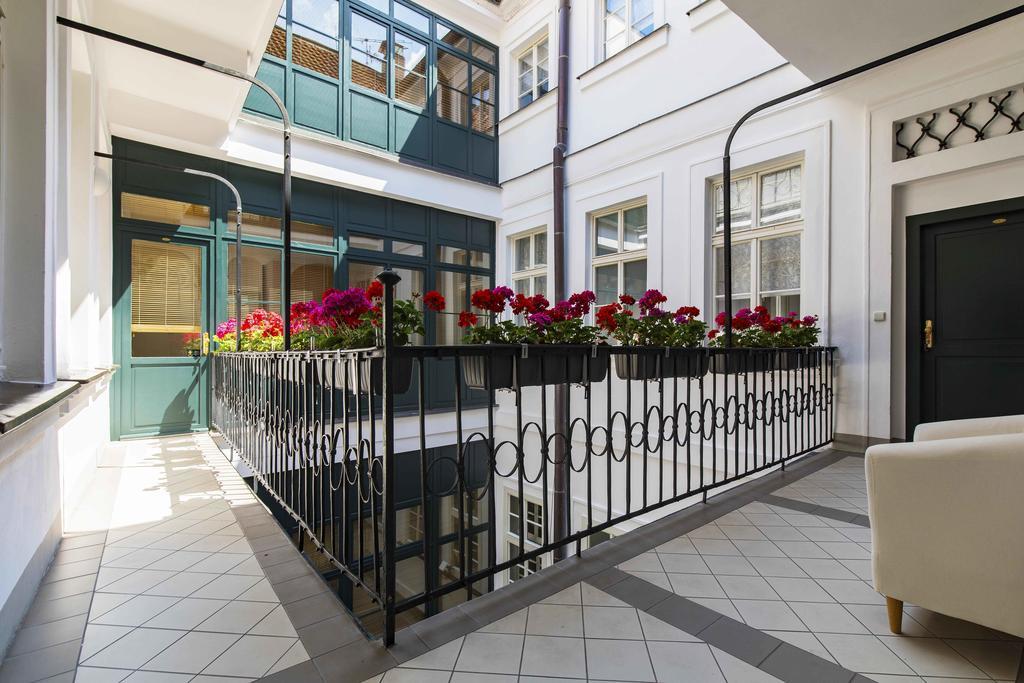 Apartament Royal Route *